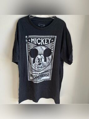Mickey House of Mouse XL T-Shirt Black and White Distressed Look